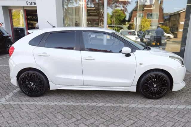 Suzuki Baleno (2018) thumbnail 6