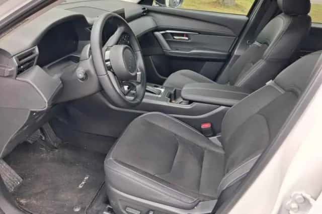 Mazda CX-5 (2025) thumbnail 6