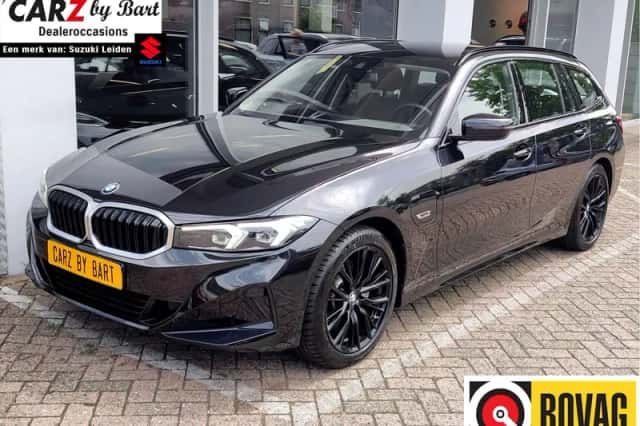 BMW 3-Serie (2023) thumbnail 1