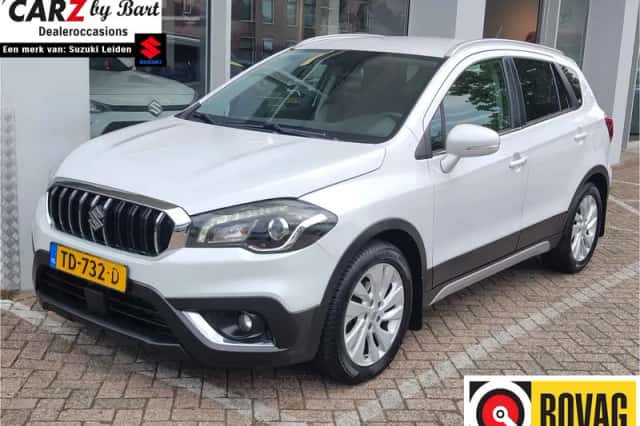 Suzuki S-Cross (2018) thumbnail 1