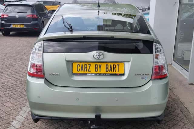 Toyota Prius (2008) thumbnail 4
