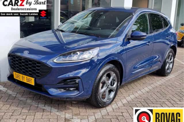 Ford Kuga (2023) thumbnail 1