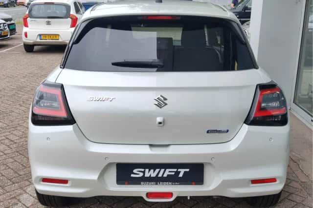 Suzuki Swift (2026) thumbnail 4