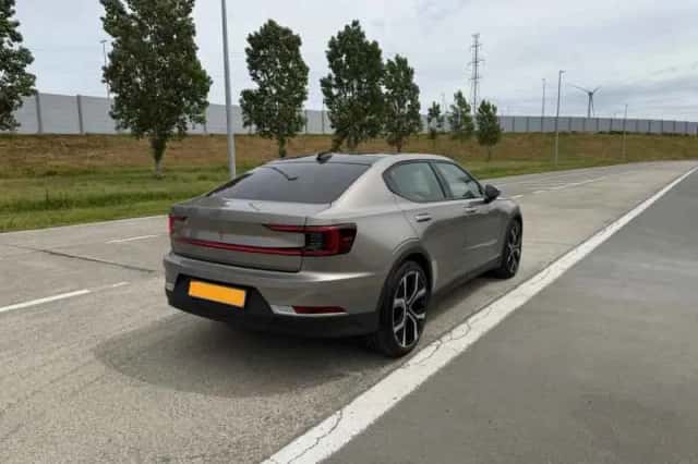 Polestar 2 (2021) thumbnail 3