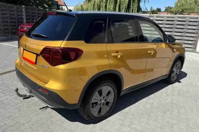 Suzuki Vitara (2019) thumbnail 4