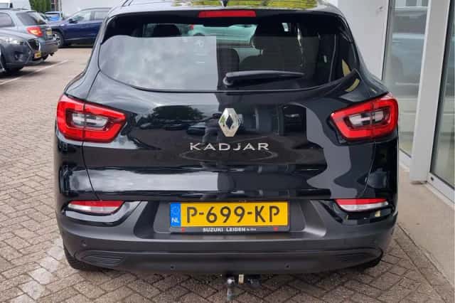 Renault Kadjar (2021) thumbnail 4