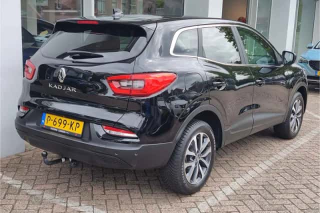 Renault Kadjar (2021) thumbnail 5