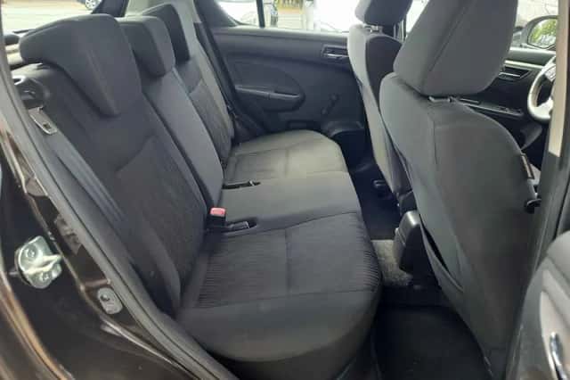 Suzuki Swift (2013) thumbnail 6