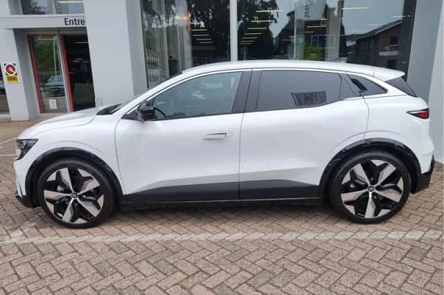 Renault Mégane (2024) thumbnail 2