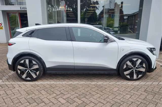 Renault Mégane (2024) thumbnail 6