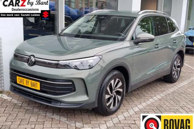 Volkswagen Tiguan (2024) thumbnail 1