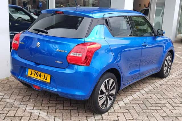 Suzuki Swift (2020) thumbnail 5