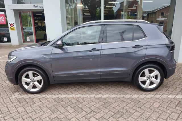 Volkswagen T-Cross (2023) thumbnail 2