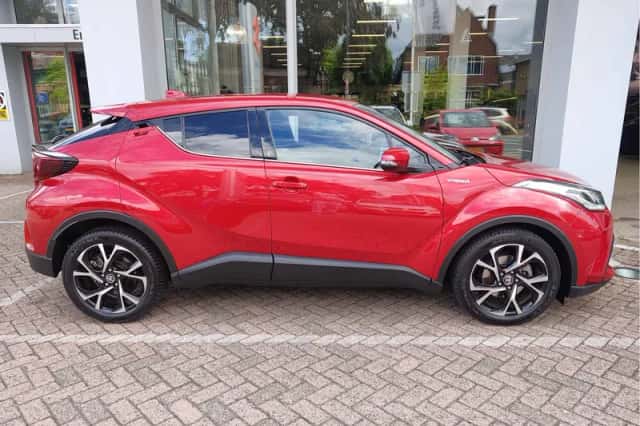 Toyota C-HR (2020) thumbnail 6