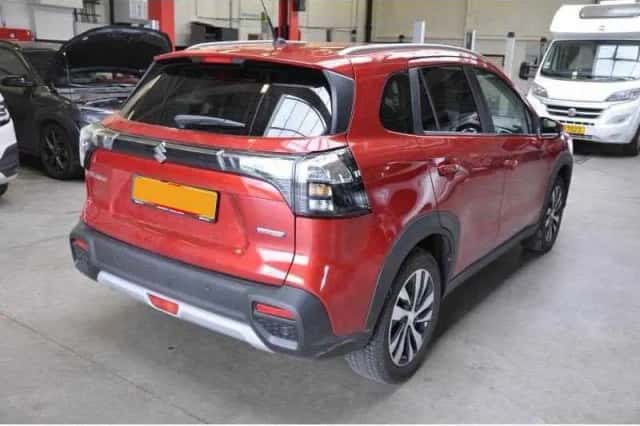Suzuki S-Cross (2026) thumbnail 5
