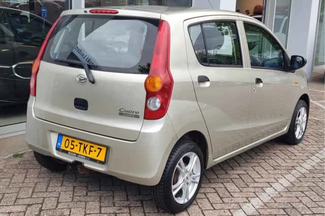 Daihatsu Cuore (2012) thumbnail 5
