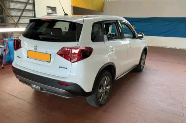 Suzuki Vitara (2025) thumbnail 4