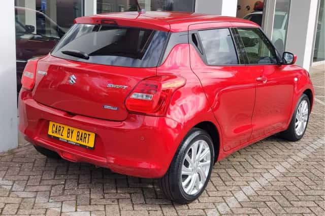 Suzuki Swift (2022) thumbnail 5