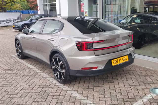 Polestar 2 (2021) thumbnail 3