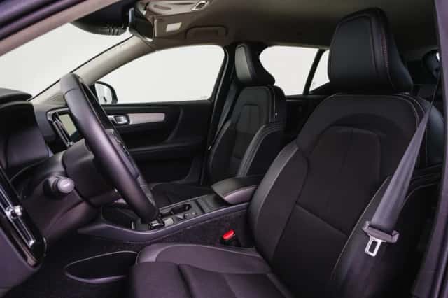 Volvo XC40 (2018) thumbnail 5