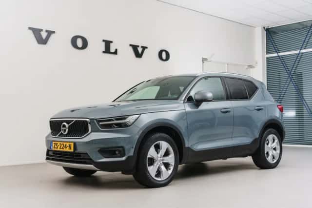 Volvo XC40 (2019) thumbnail 1