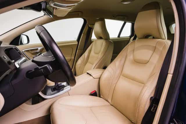 Volvo V60 (2012) thumbnail 5