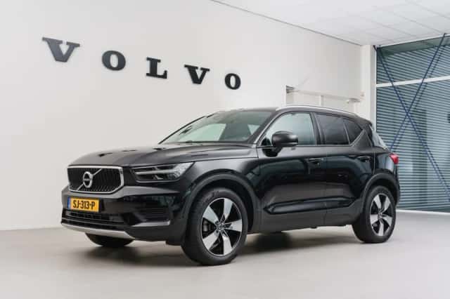 Volvo XC40 (2018) thumbnail 1