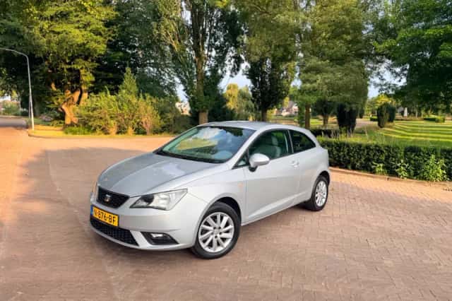 SEAT Ibiza (2012) thumbnail 1