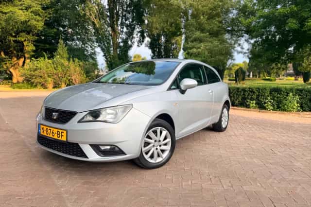 SEAT Ibiza (2012) thumbnail 5