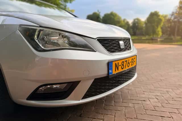 SEAT Ibiza (2012) thumbnail 6