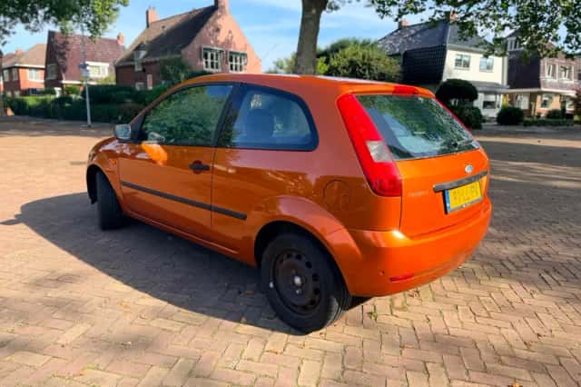 Ford Fiesta (2003) thumbnail 4