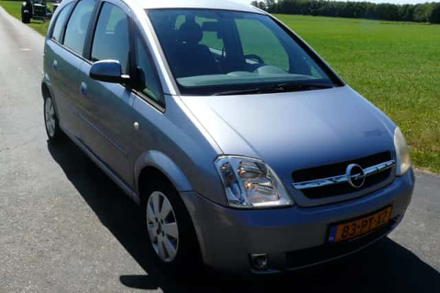 Opel Meriva (2004) thumbnail 2