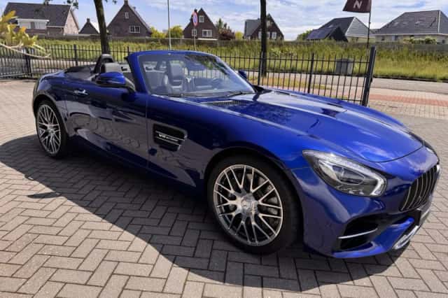 Mercedes-amg Gt (2017) thumbnail 3