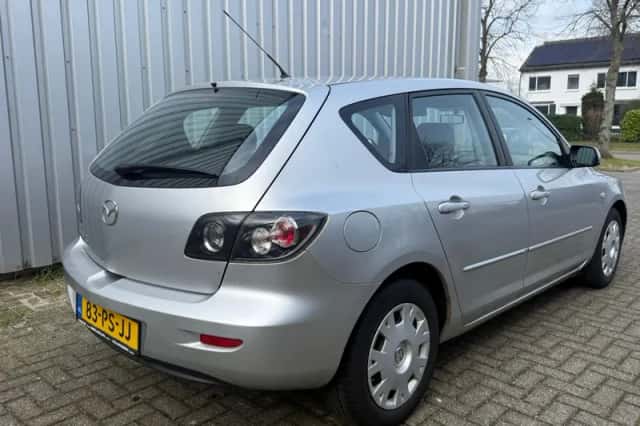 Mazda 3 (2004) thumbnail 5