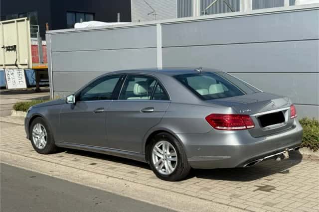 Mercedes-Benz E-Klasse (2015) thumbnail 3