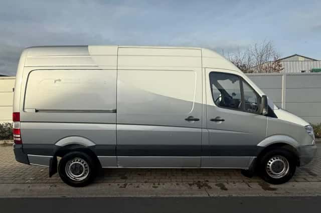 Mercedes-Benz Sprinter (2009) thumbnail 5