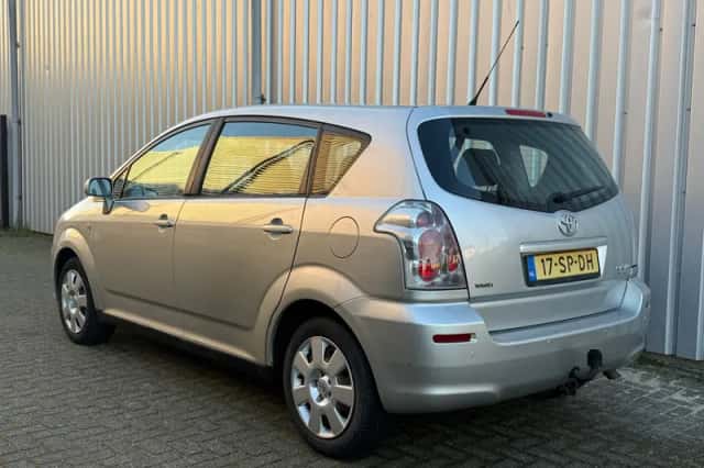 Toyota Corolla (2006) thumbnail 3