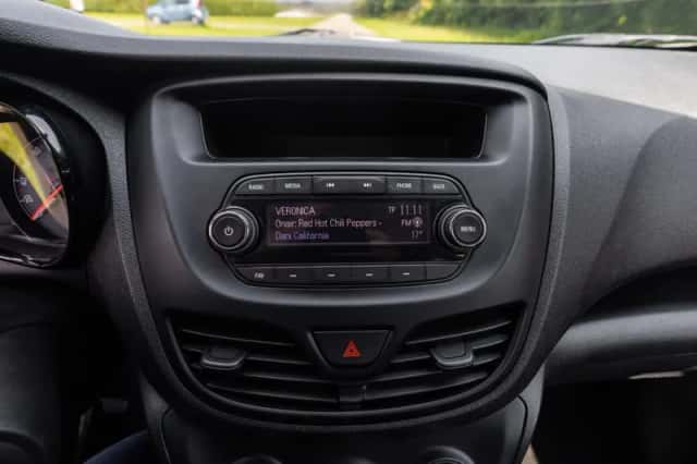 Opel Karl (2018) thumbnail 16