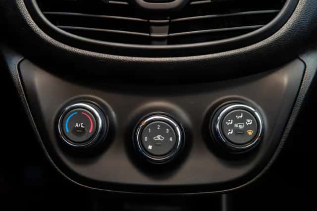 Opel Karl (2019) thumbnail 18
