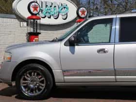 Lincoln Navigator (2007) thumbnail 11