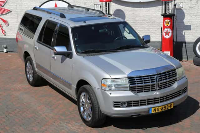 Lincoln Navigator (2007) thumbnail 14
