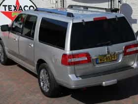 Lincoln Navigator (2007) thumbnail 17