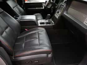 Lincoln Navigator (2007) thumbnail 25