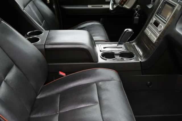 Lincoln Navigator (2007) thumbnail 26
