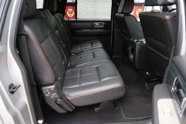 Lincoln Navigator (2007) thumbnail 31