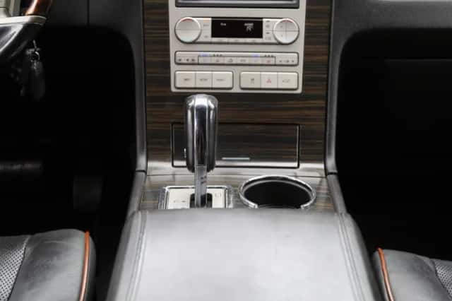 Lincoln Navigator (2007) thumbnail 37