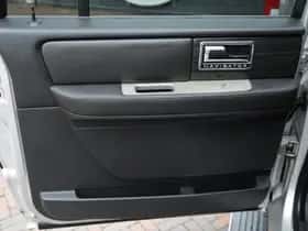 Lincoln Navigator (2007) thumbnail 40