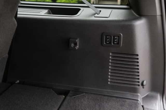 Lincoln Navigator (2007) thumbnail 47