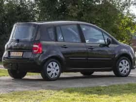 Renault Grand Modus (2009) thumbnail 5