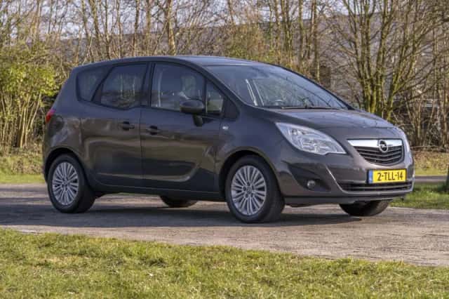 Opel Meriva (2014) thumbnail 3